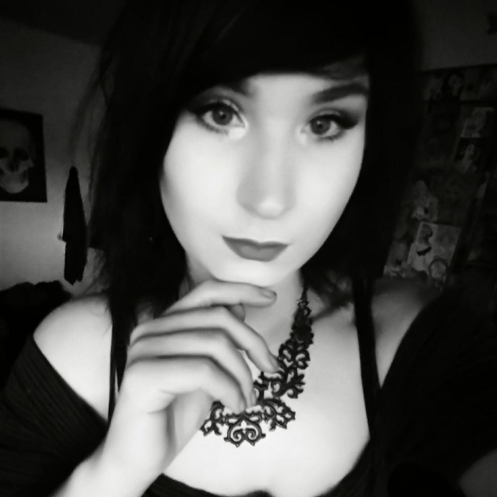 Meet your Posher, Kassy